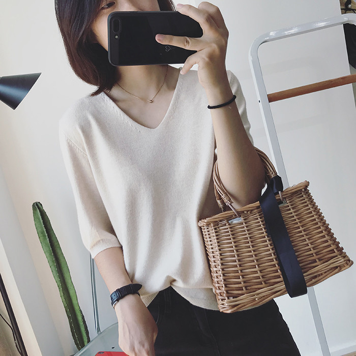 하얀색