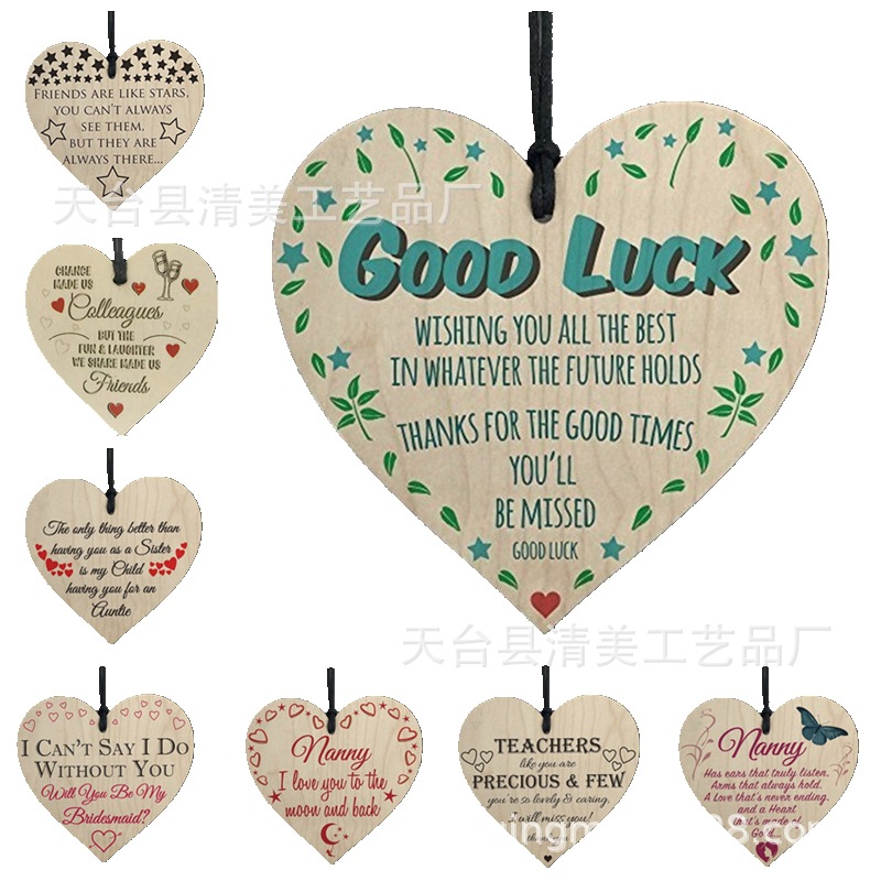 Colgante de hoja de madera de corazón de melocotón rojo 1 paquete