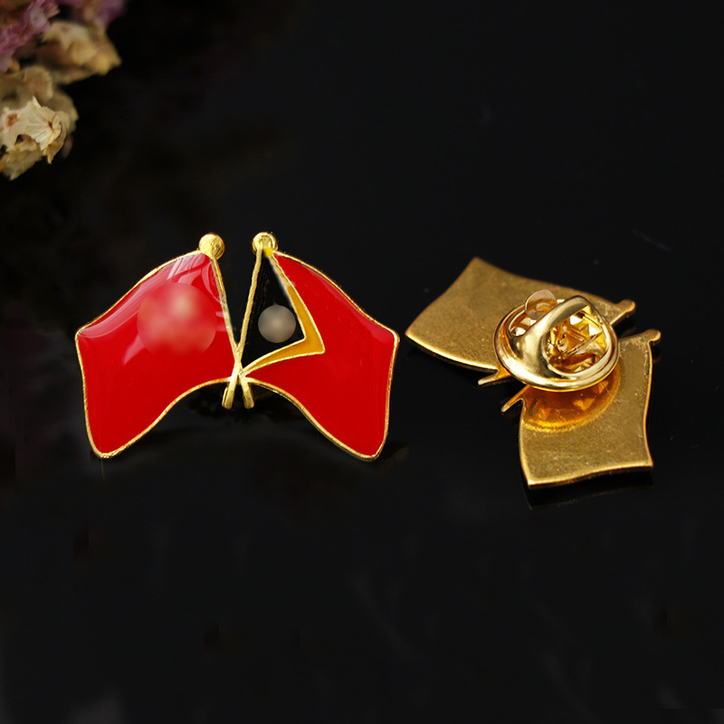 Venta al por mayor de insignias metálicas, monedas conmemorativas, broches, insignias escolares, monedas de plata, medallas, logotipos de clubes de automóviles, con impresión de logotipo.