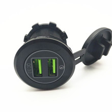 铝合金黑色外壳 车充双QC3.0 双孔快充插口