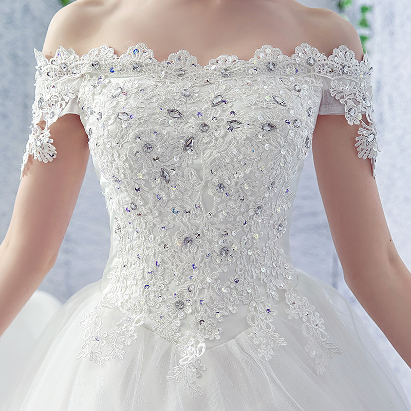 Vestido de novia estilo 2026 para novias, con hombros descubiertos y cola, de cintura alta, que cubre el abdomen, de tul ligero estilo francés, estilo Hepburn, de una pieza, al por mayor. image 5