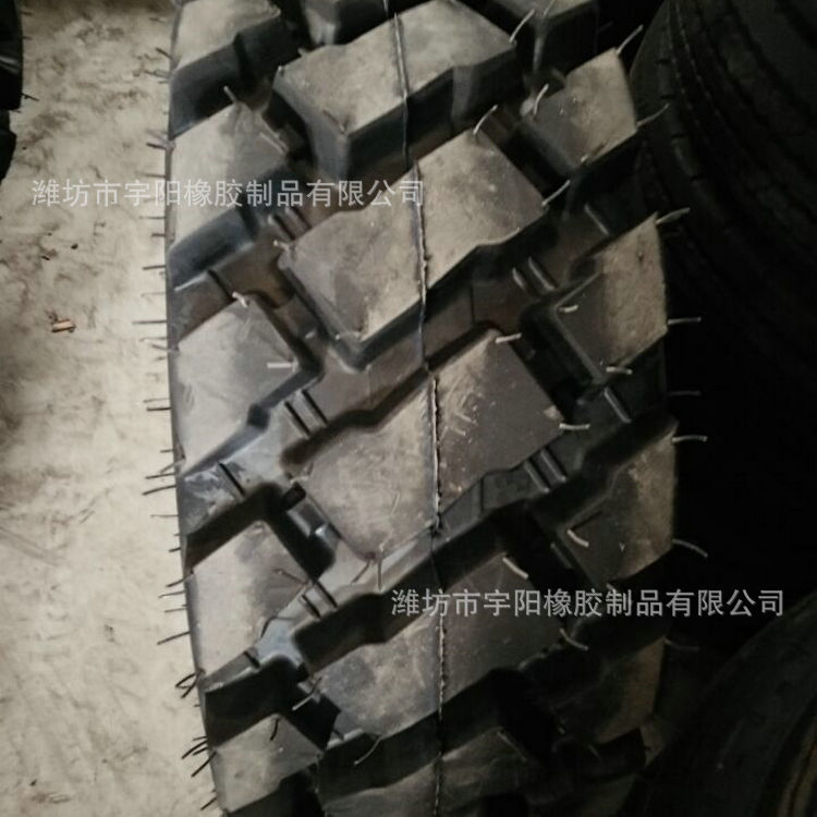 小铲车  小型装载机轮胎10-16.5大块 加深   尼龙轮胎
