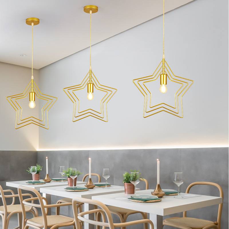 Nordic pequeña araña de una sola cabeza Golden Bar Cafe restaurante de tres cabezas simple dormitorio moderno pasillo de noche balcón