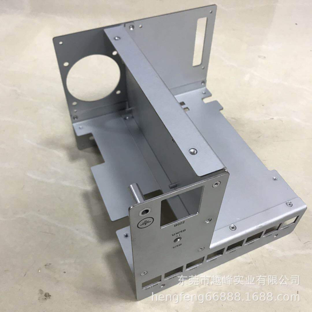 东莞钣金加工越峰通讯机箱冲压加工精密钣金件加工折弯漆喷粉加工