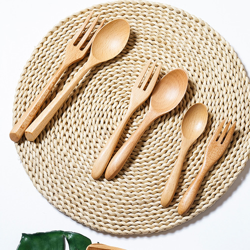 Manufacturer wholesale creative beech wood spoon long handle mixing dessert wooden spoon fruit spoon home cooking seasoning spoon logo