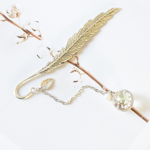Dried flower label bookmark student reading pagination mark metal book clip pendant feather bookmark stationery wholesale