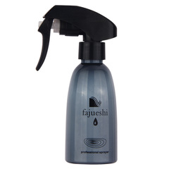 Watering bottle universal spray bottle beauty salon watering flowers disinfection car pet watering bottle tools supplies high pressure fine spray