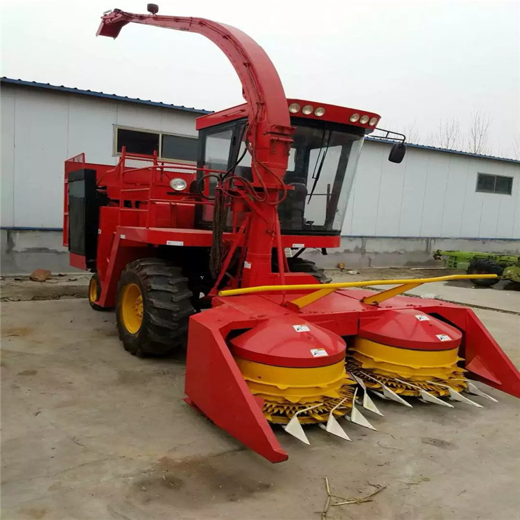 厂家直销玉米秸秆粉碎机 大型转盘割台牧草收割机 小型青储机