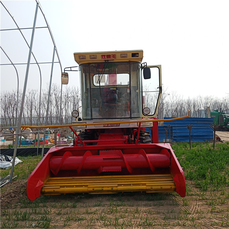 Agricultural machinery high quality corn straw green storage machine wet and dry straw crushing and harvesting machine small green storage machine