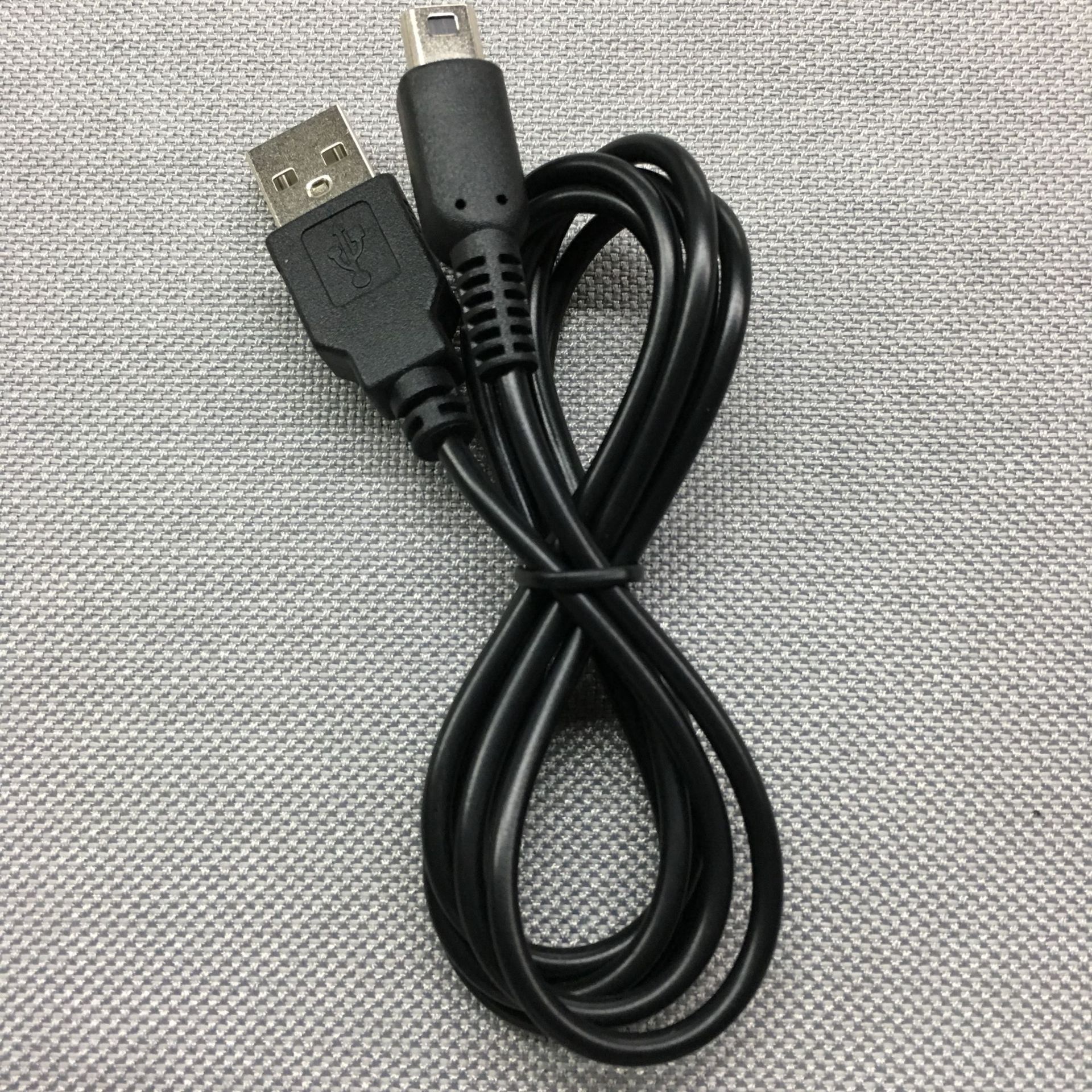 Nintendo WII WIIU GAME PAD handle charging cable USB GAME machine peripheral accessories wire pure copper