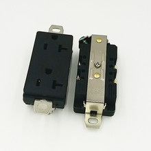 ���˽M�b���� 15A 125V NEMA5-20��Ҏ�p����