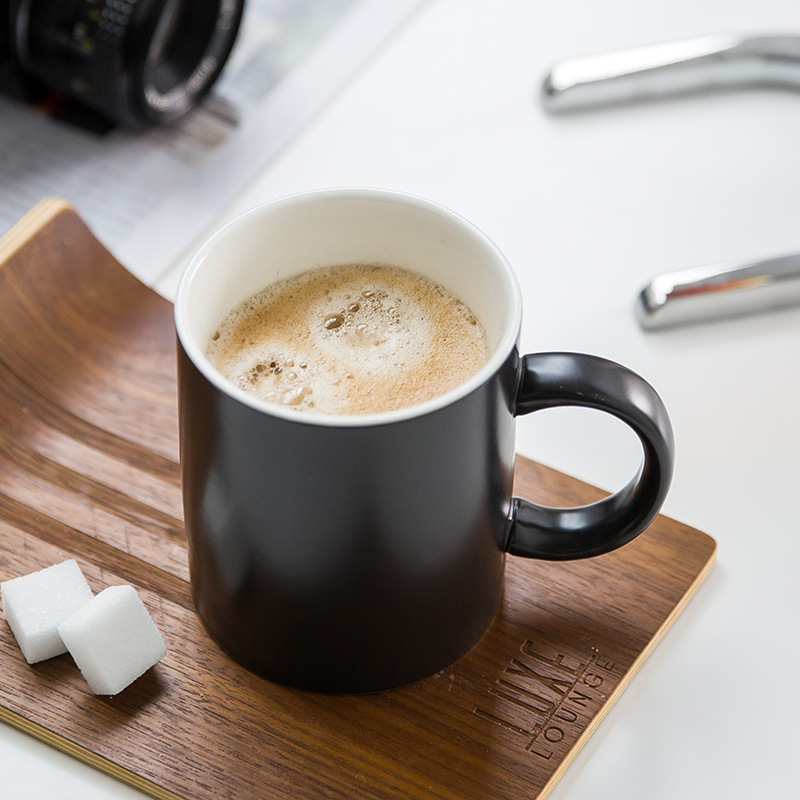 Taza de marca clásica Taza de cerámica Taza de café Taza de impresión de agua LOGO grabado