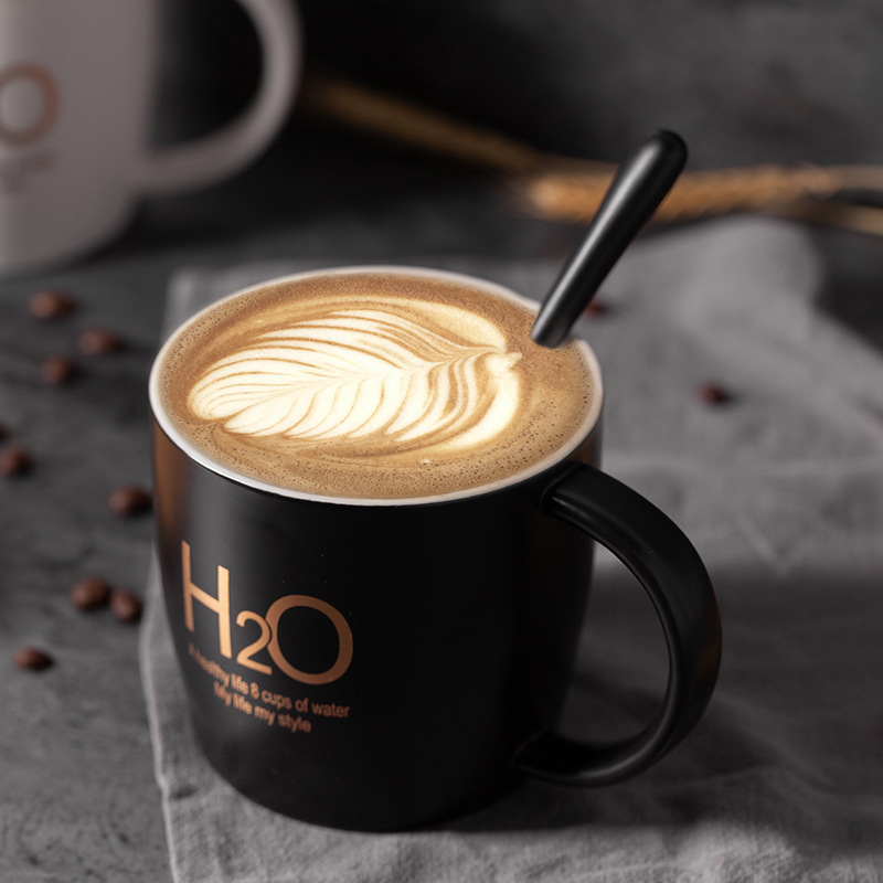 Taza de cerámica taza de café taza de agua taza de oficina taza de publicidad con cubierta cuchara impresión LOGO