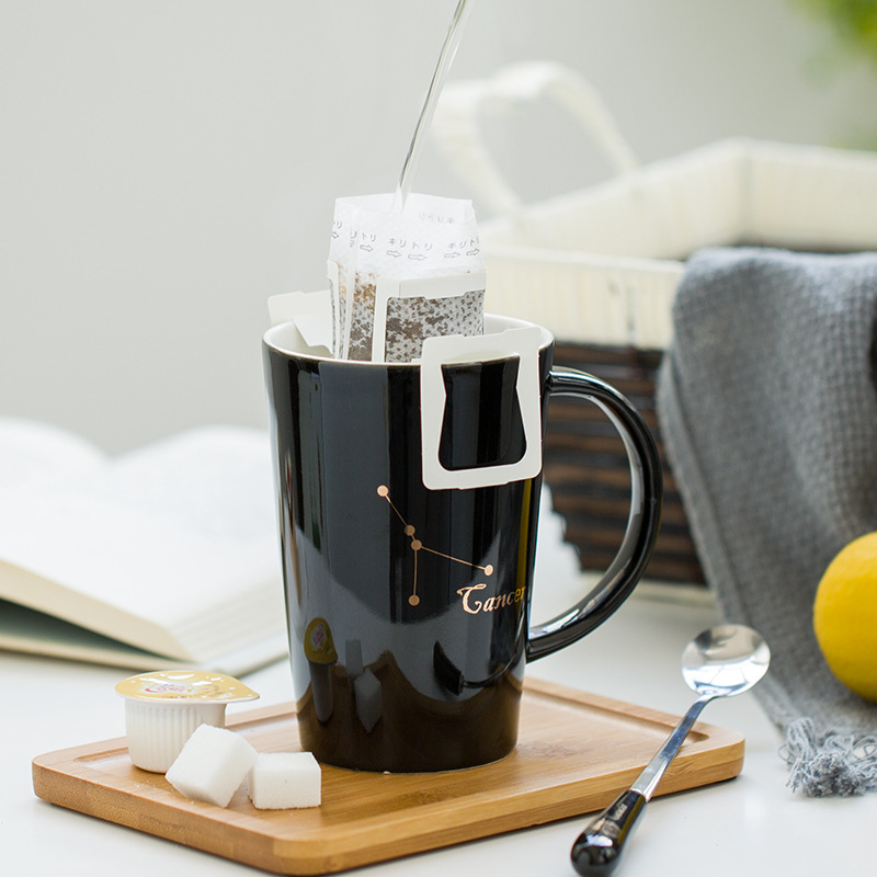 Doce tazas de cerámica constelación tazas de agua originales tazas de café tazas con cubierta cucharas logotipo impresas regalos