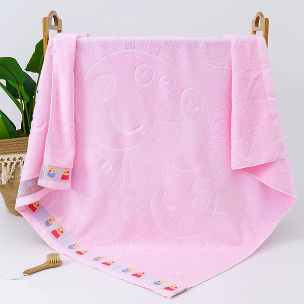 Cut velvet children's quilt Peppa Pig pink