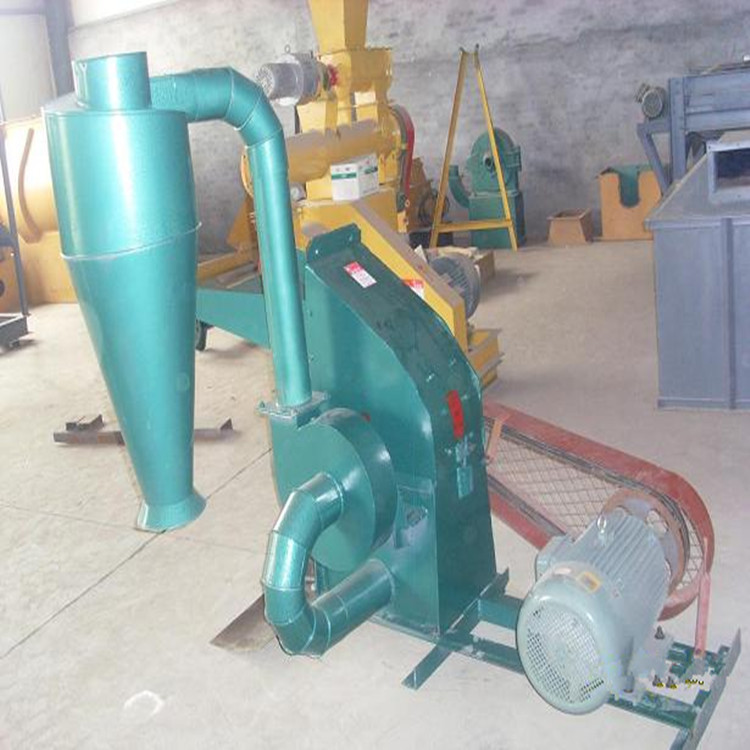 玉米芯粉碎机 玉米秸秆粉碎机 锤片饲料粉碎机养殖用