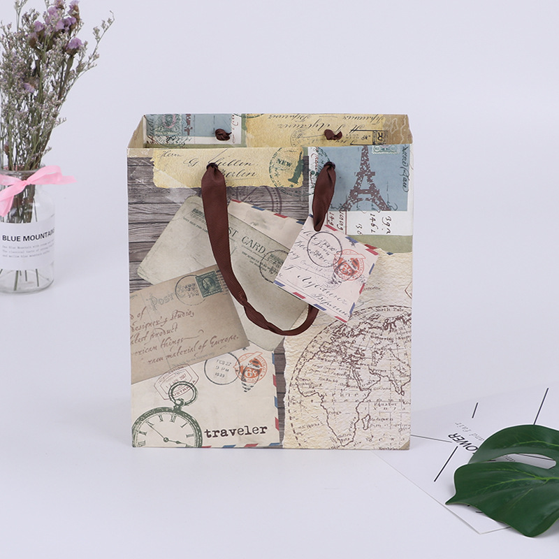 工厂批发生产彩印复古牛皮纸手提纸袋 服装包装礼品包装袋可印制