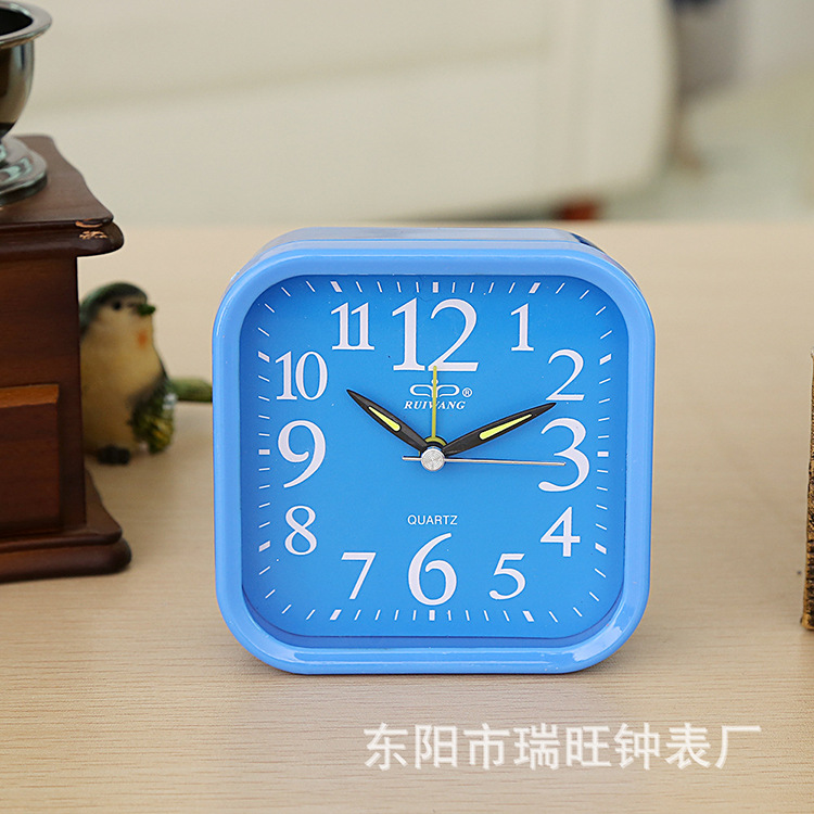 Directo de fábrica Grande digital simple tridimensional moda decoración del hogar despertador estudiante mudo creativo despertador pequeño reloj despertador