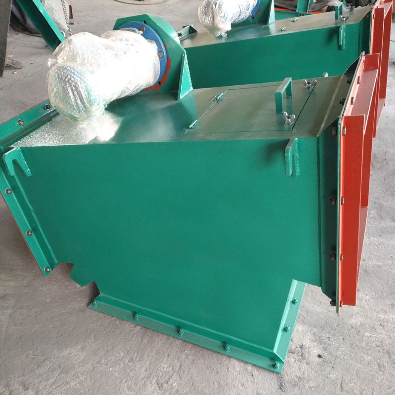 RCGZ自卸式管道永磁除铁器 水泥电力建材用管道式自动永磁除铁器