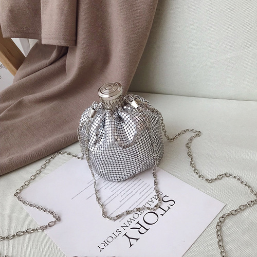Landmine bag, evening bag, fashionable and personalized women's bag, aluminum flake jar, bucket, kettle bag, Japanese sequined wine bottle bag