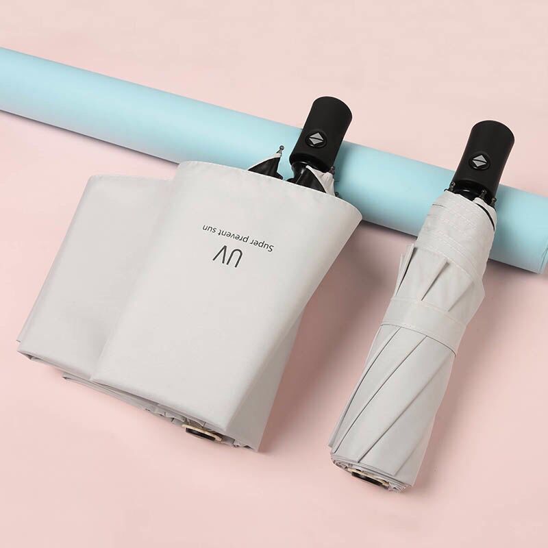 【Nuevo modelo】Paraguas de doble uso totalmente automático para sol y lluvia, protección UV, estilo de dibujos animados, diseño fresco, paraguas de tres pliegues para hombres y mujeres.
