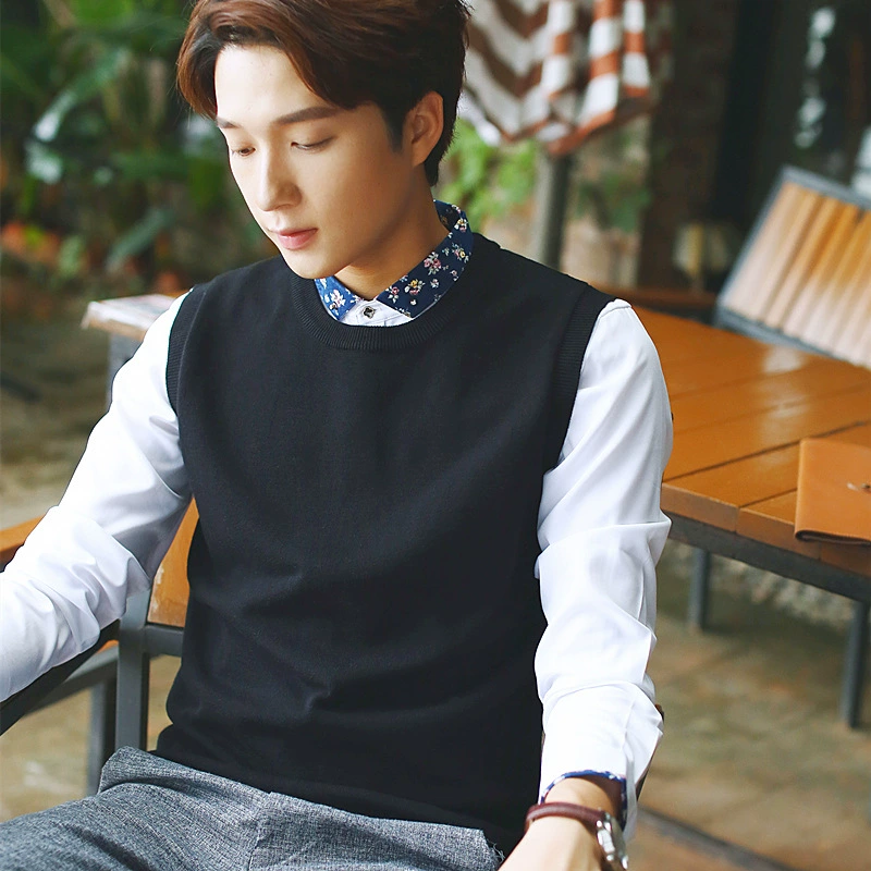 Свитер без рукавов с круглым вырезом Пуловер Молодой мужской свитер Жилет Сплошной цвет без рукавов вязаный шерстяной жилет Мужской свитер