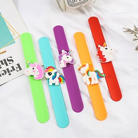 钥匙扣及钥匙扣配件;儿童发饰;手环