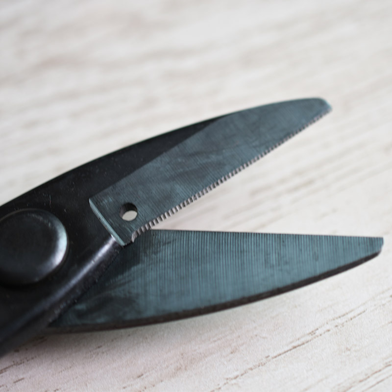 Suministro de herramientas de corte de hoja de corte de goma fuerte multiusos accesorios de zapata de bobina