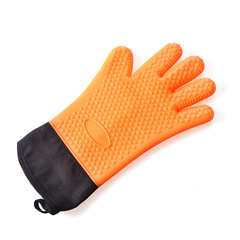 Car-shaped heart-patterned five-finger cotton-padded, extra-thick, long microwave & oven baking insulation silicone gloves—frost-proof for refrigerators