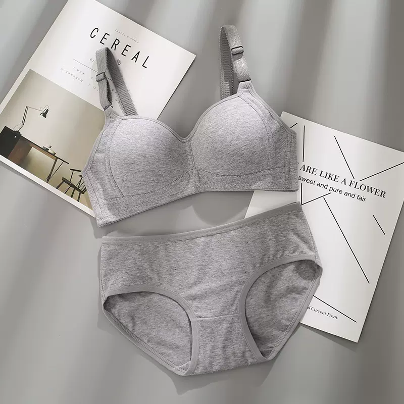 新款少女文胸套装初中生发育期聚拢舒适薄款棉质胸罩无钢圈