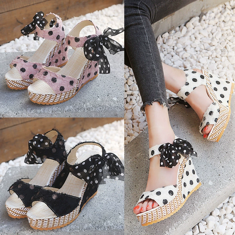 2023 летние тканевые тканые туфли в горошек на танкетке с открытым носком женские сандалии на платформе с лентой с бантом пляжная обувь