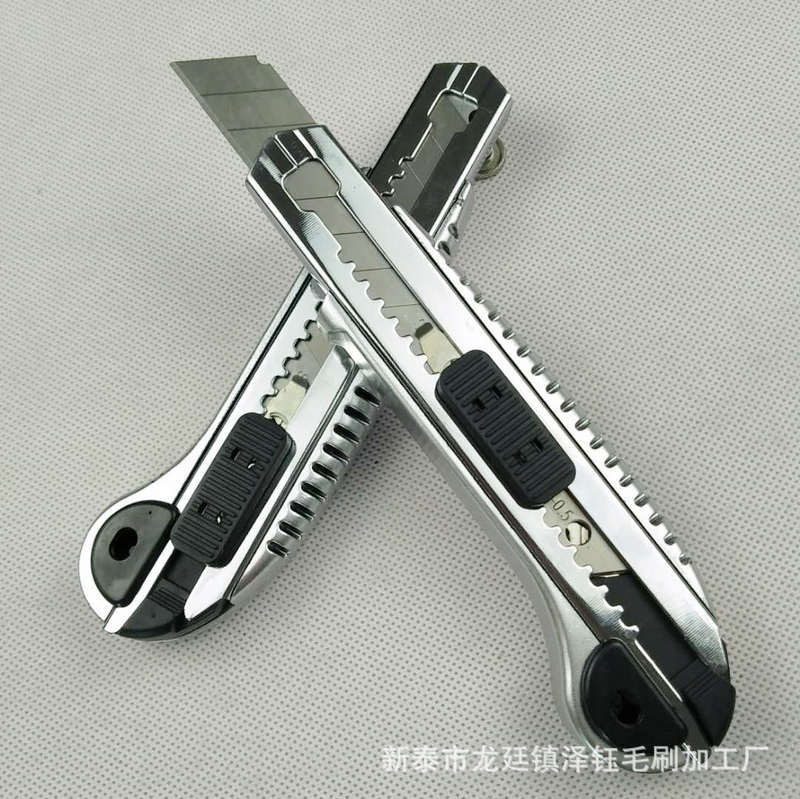 Cuchillo multiusos al por mayor del fabricante, cuchillo para papel tapiz, cuchillo para cortar papel, herramienta para desempaquetar, afilado, duradero, multiusos
