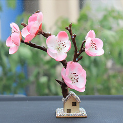 車內飾品梅花小屋花朵擺件車載中控創意禮物飾品批發汽車擺件車內