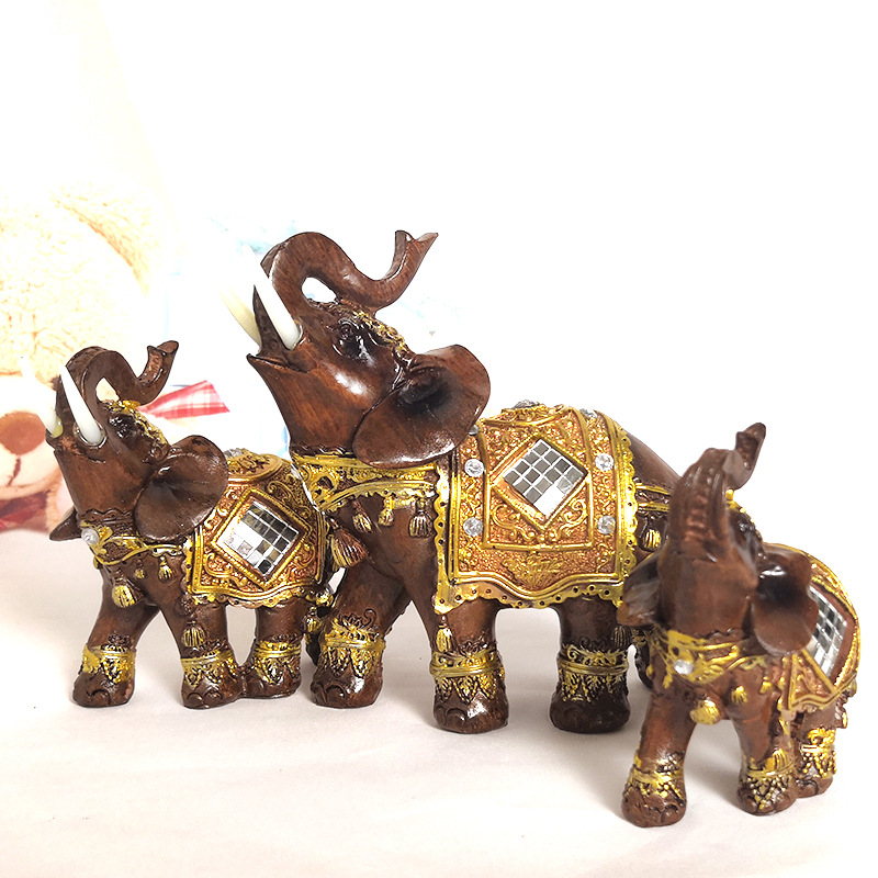 Fashion home decorations resin lucky elephant ornaments a set of wedding gifts crafts a generation of cross-border