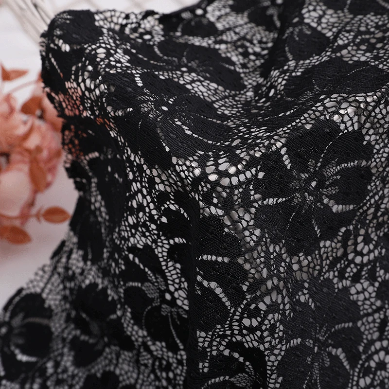 Black elastic cloth, flowered