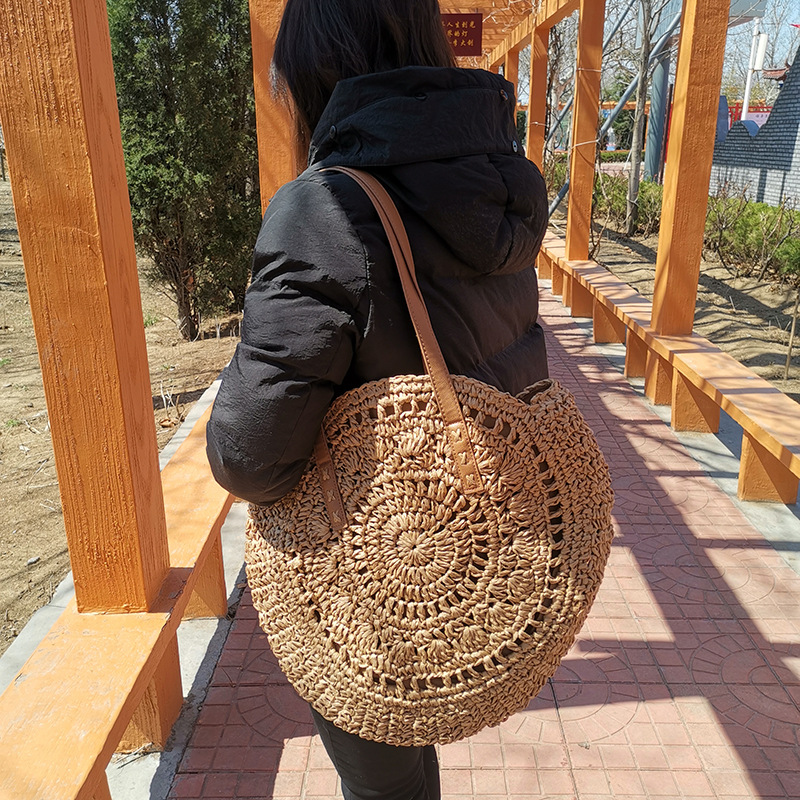 Summer straw bag one shoulder