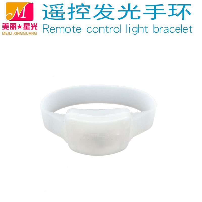 Concierto pulsera luminosa de control remoto DMX control central pulsera luminosa de cambio de color uniforme fabricante de pulsera led