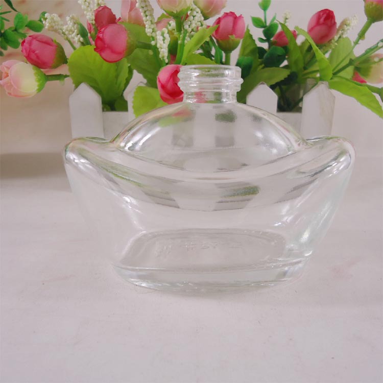 厂家直销供应白酒瓶，洋酒玻璃瓶，保健酒药酒瓶子玻璃瓶