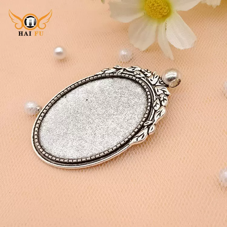 时光宝石底托30*40MM椭圆形合金材质钥匙扣挂件厂家直销