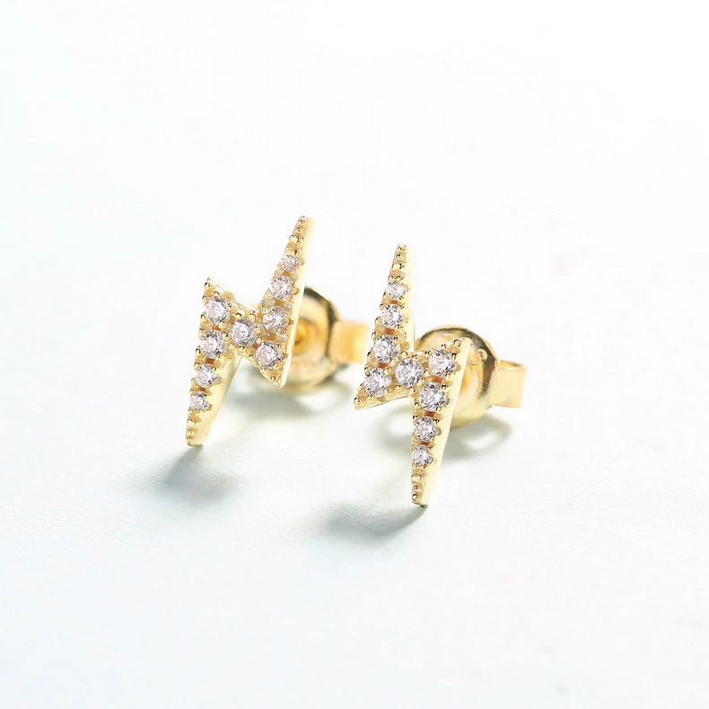 Серьги-молнии Yun Duo из чистого серебра, новые женские серьги с характером, красные и холодные.