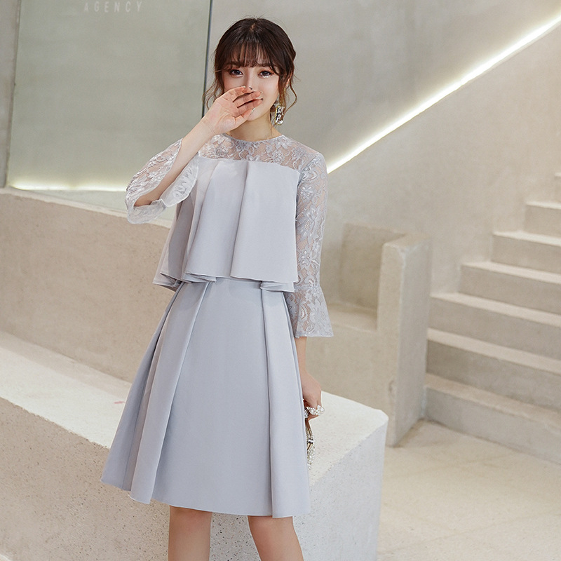 Vestido de noche elegante negro para mujer, estilo nuevo de verano 2026, elegante y adelgazante, aura reginal para banquetes.