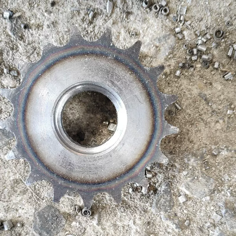 厂家供应  各种型号链轮 不锈钢链轮 传动件链轮 从动链轮