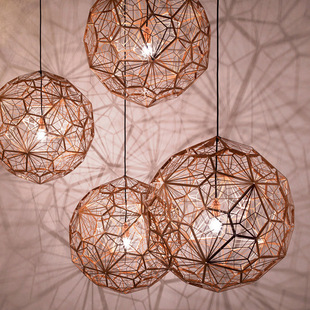 �羳�����͏d���ȏd�͏d���P��ʯ�����ˇ�g���g��Tom Dixon��