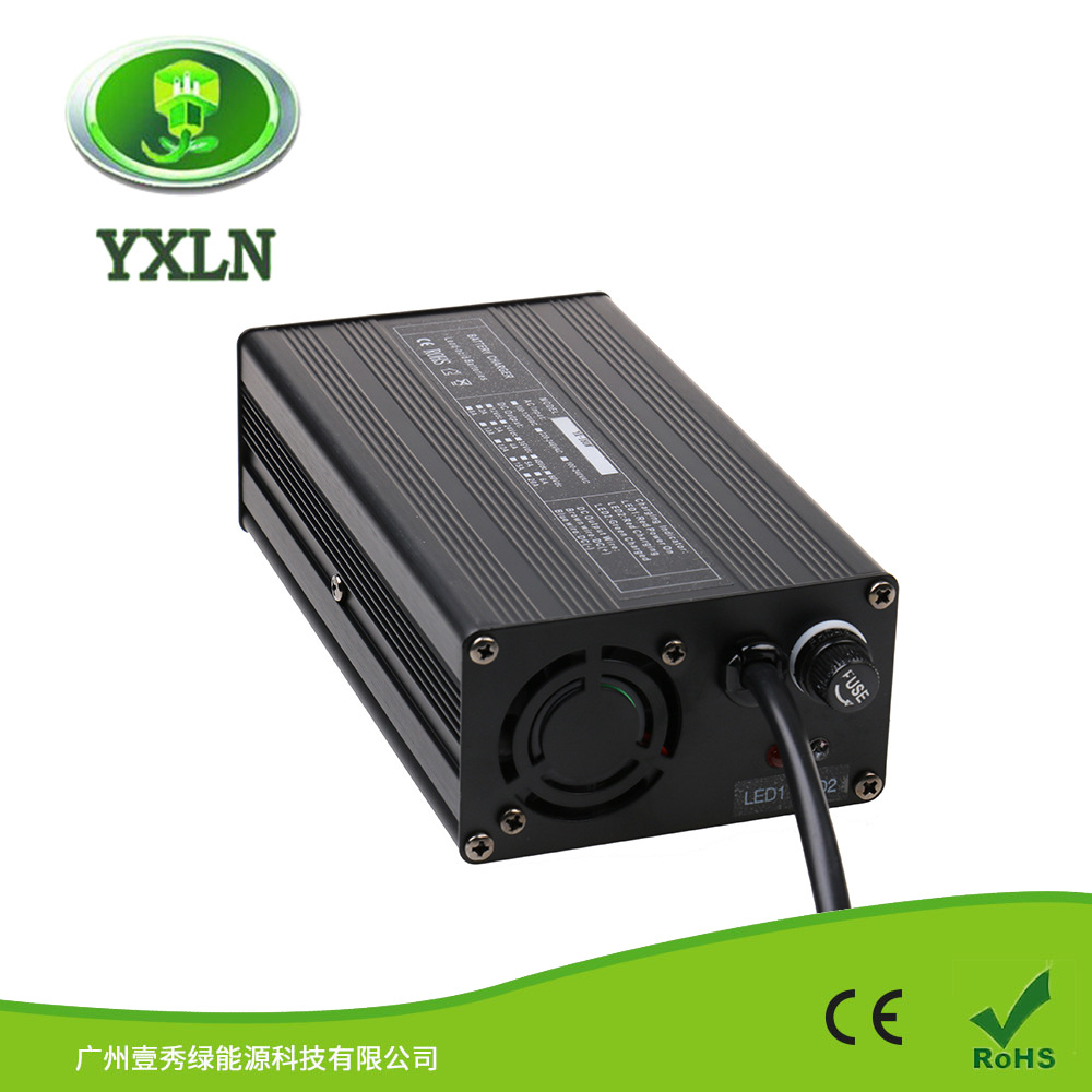 YXLN 厂家供应 42V4A锂电池充电器 铝合金外壳充电器