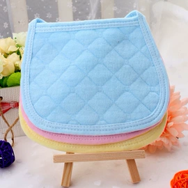 围嘴围兜;布尿裤;隔尿用品
