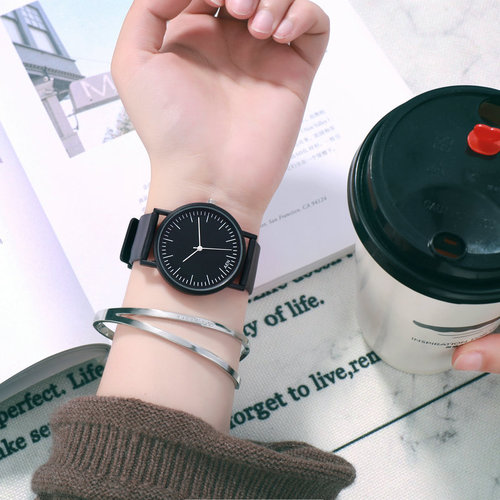 chic watch female student Korean version simple trend ulzzang casual retro literary small fresh ins Harajuku style