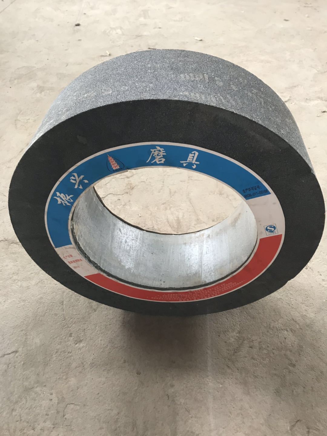 黑碳化硅砂轮厂家扬州振兴磨料磨具磨活塞环专用黑碳化硅砂轮批发