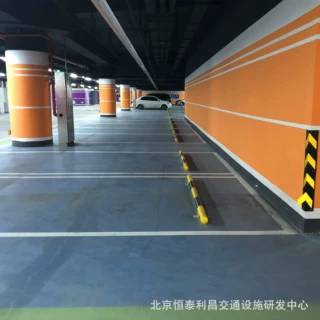 北京恒泰承接地下停车场交通划线  道路交通设施安装