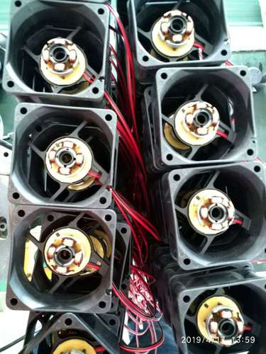 Factory-direct high-quality and low-price 6025 DC 24V fan with lockout and reverse polarity protection, DC brushless, heat dissipation.
