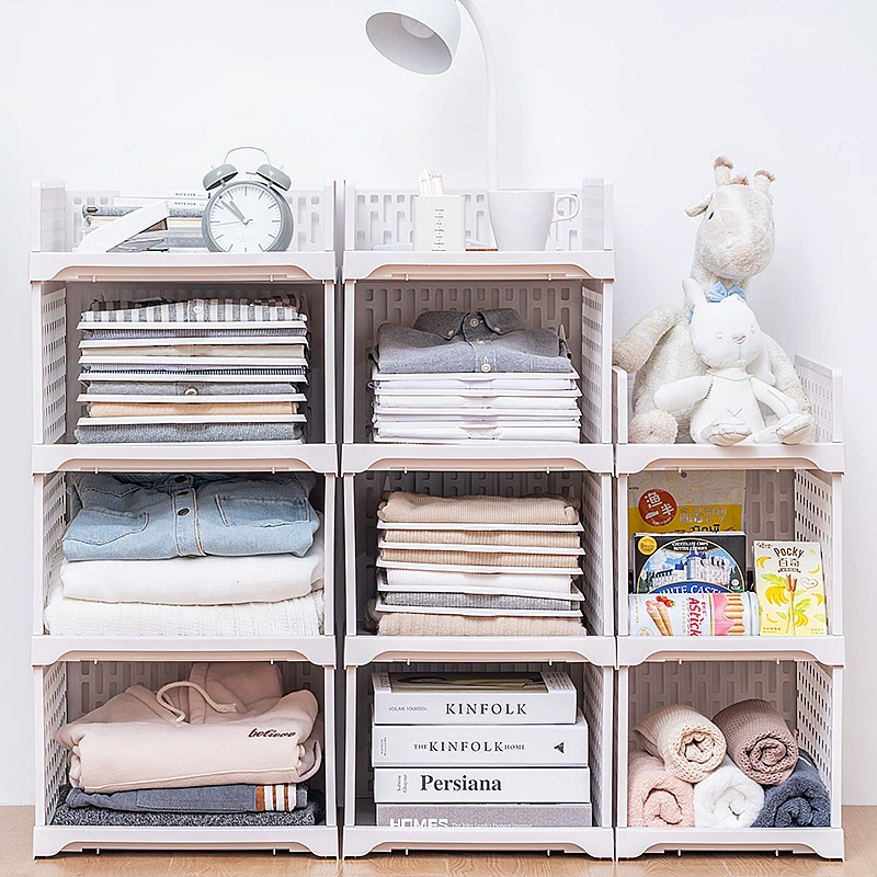 Household layered storage box with compartments for clothes, drawers, and organization by 蜜蜜花